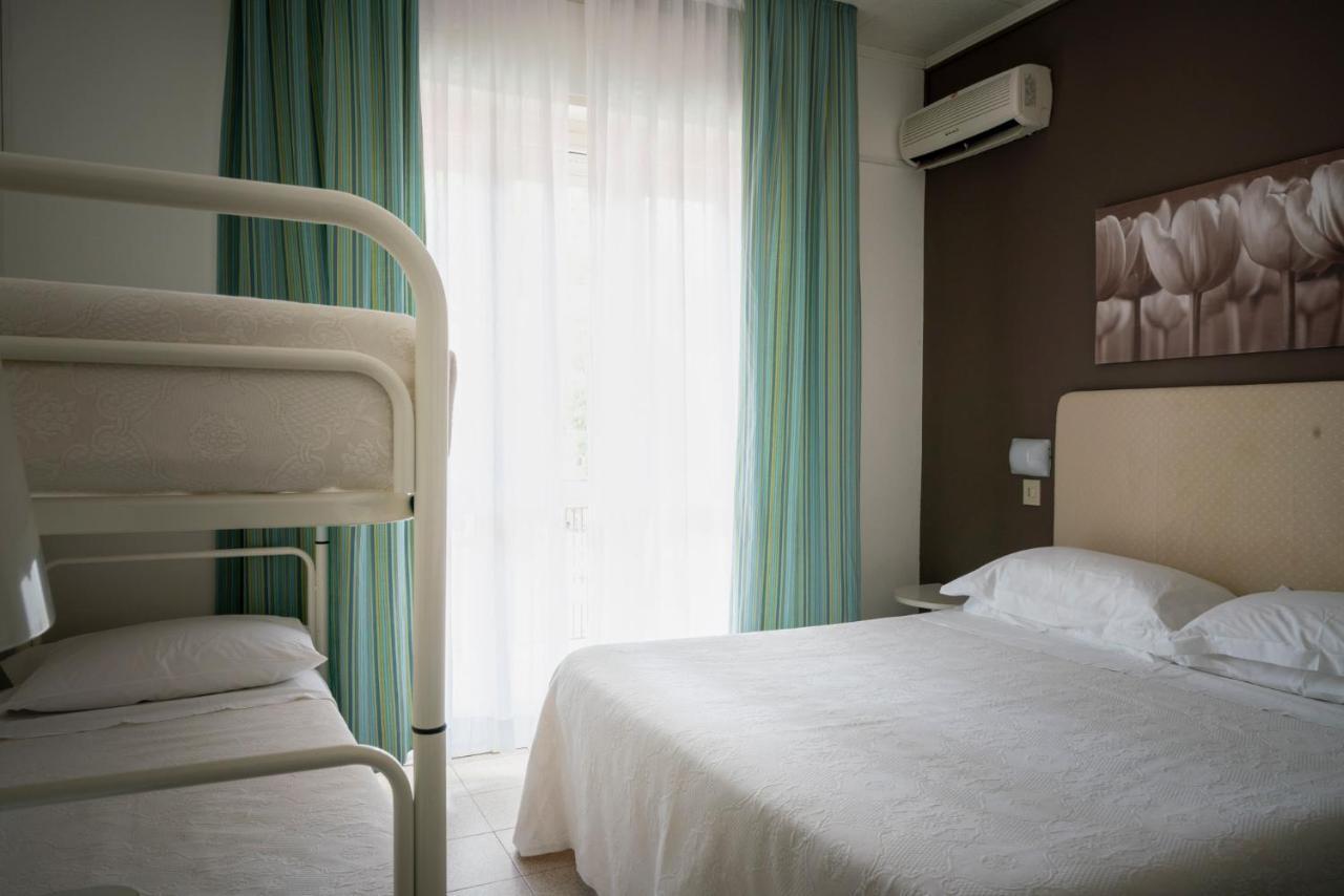 Hotel Maarea Milano Marittima Dış mekan fotoğraf
